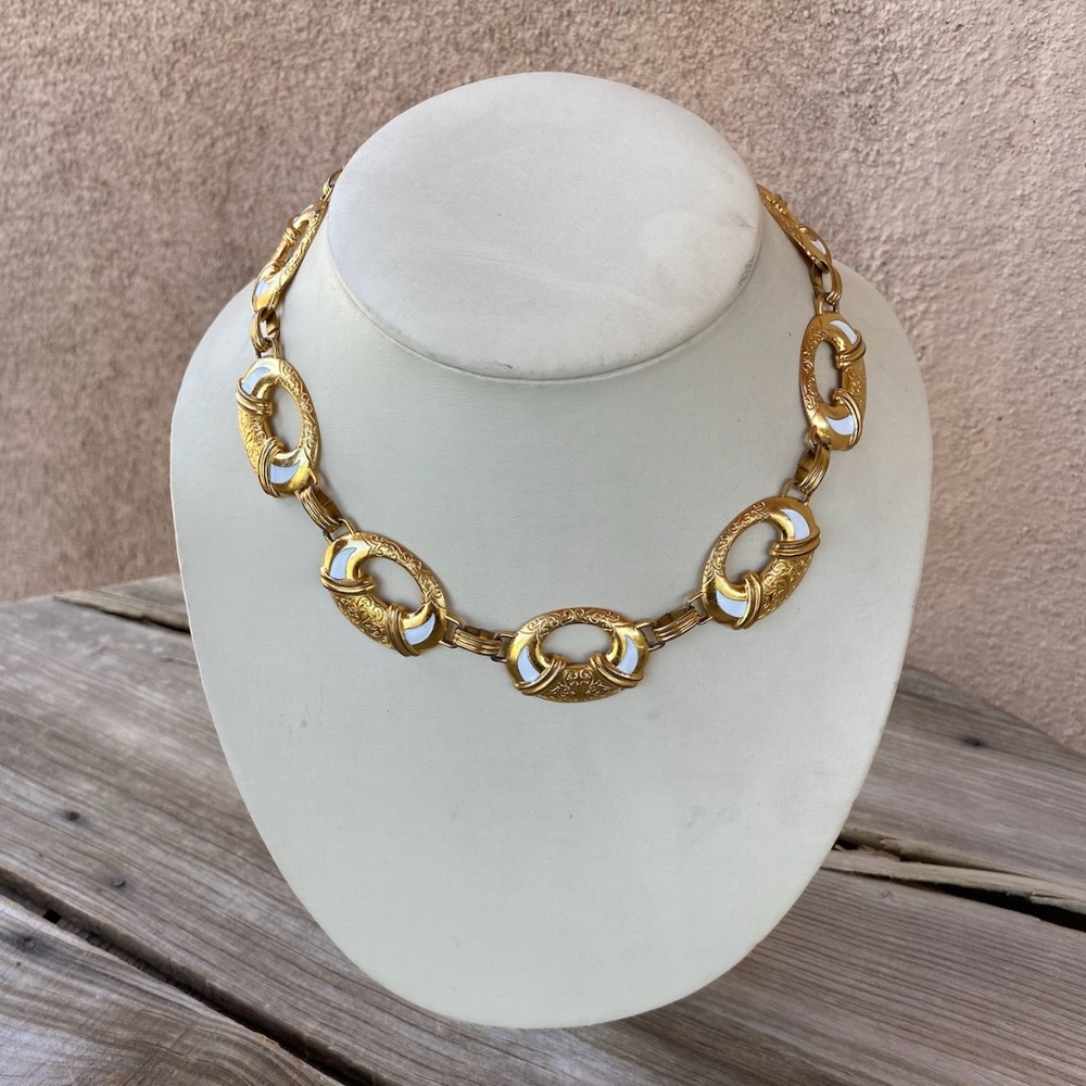 VTG 1940s Brass Enamel Choker Necklace 15.25 Inches